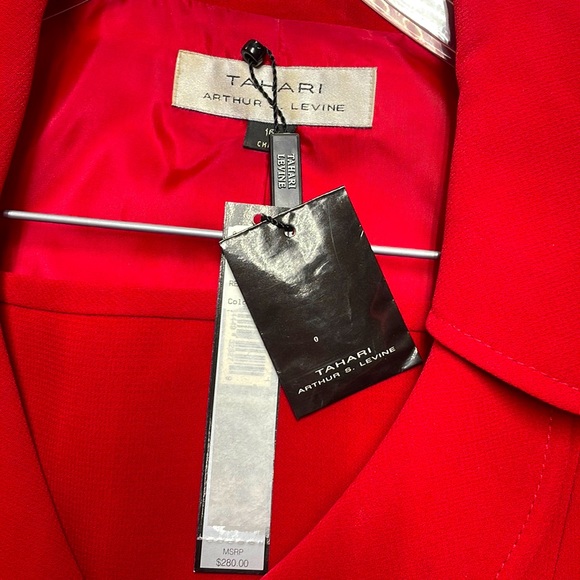 NWT Tahari Red Short Sleeve Blazer Jacket And Skirt Set Sz 16 Suit - Picture 4 of 8